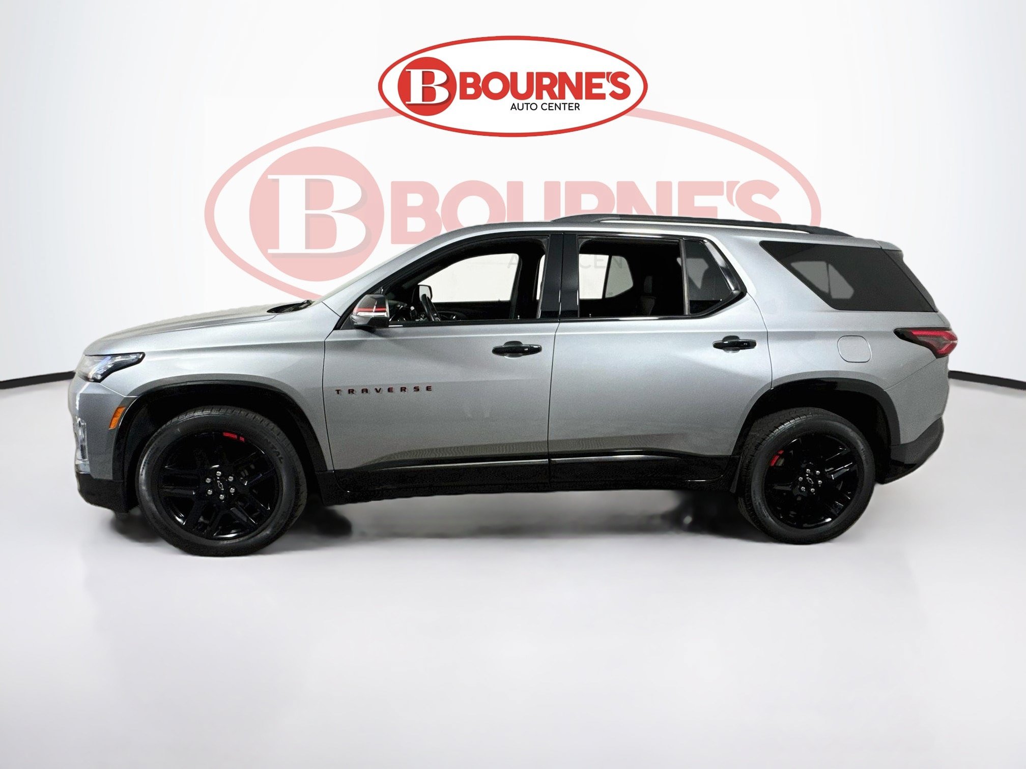 Used 2023 Chevrolet Traverse Premier w/ Redline Edition AWD/4WD image 9