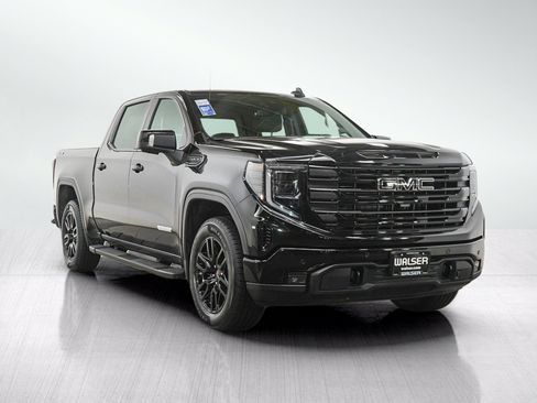 Used 2024 GMC Sierra 1500 Elevation w/ Elevation Premium Package AWD/4WD image 7