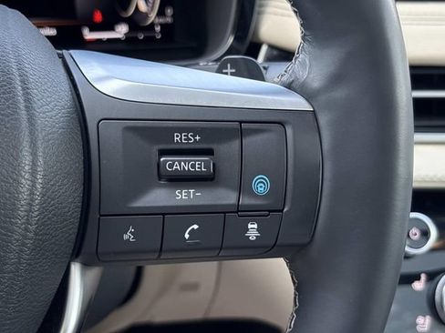 Used 2022 INFINITI QX60 Sensory w/ Vision Package AWD/4WD image 31