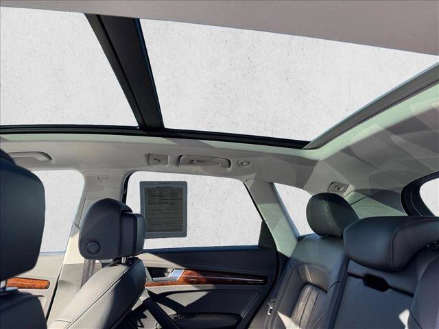 Used 2018 Audi Q5 2.0T Premium Plus w/ Premium Plus Package AWD/4WD image 21