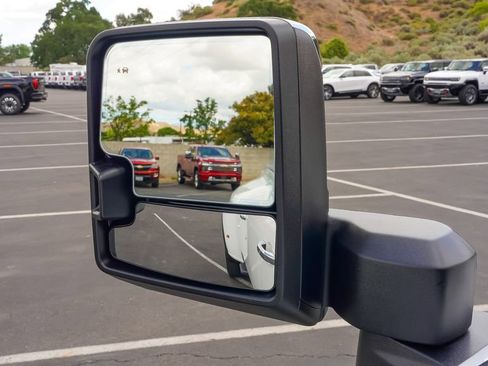 New 2026 GMC Sierra 3500 Denali w/ Denali Reserve Package image 27