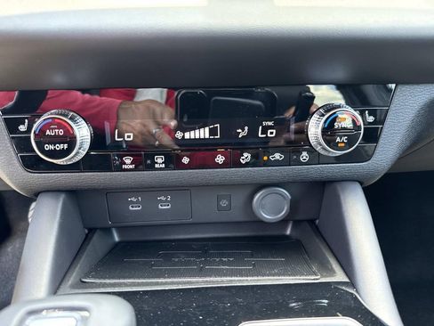 New 2026 Mitsubishi Outlander LE FWD image 29