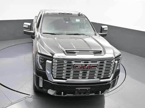 Used 2024 GMC Sierra 2500 Denali w/ Denali Reserve Package image 31