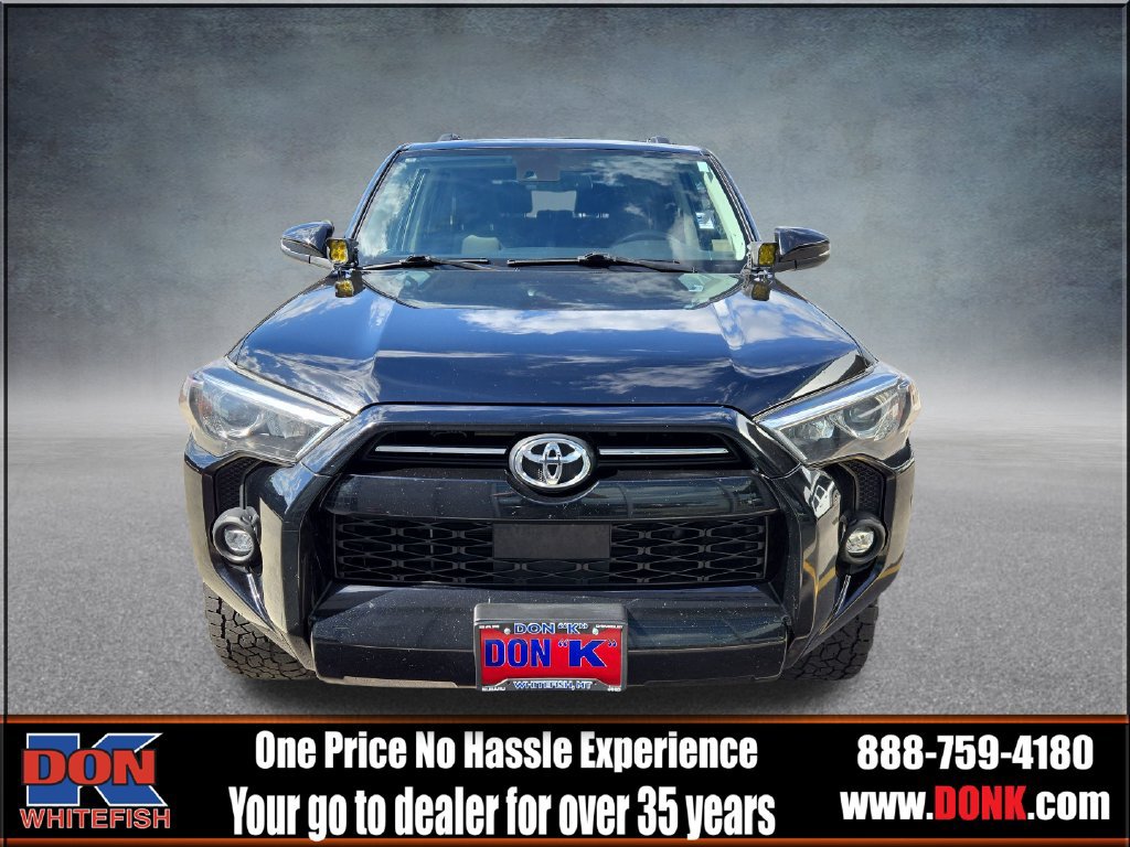 Used 2021 Toyota 4Runner SR5 Premium w/ Moonroof Package AWD/4WD image 3