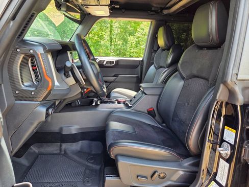 Used 2024 Ford Bronco Raptor w/ Interior Carbon Fiber Pack 6 AWD/4WD image 9