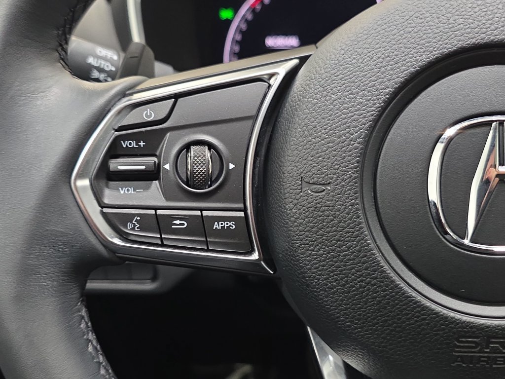 Used 2024 Acura MDX w/ Technology Package AWD/4WD image 16