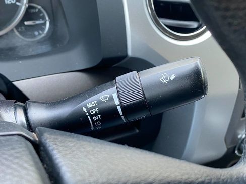 Used 2014 Toyota Tundra SR5 w/ SR5 Upgrade Package image 27