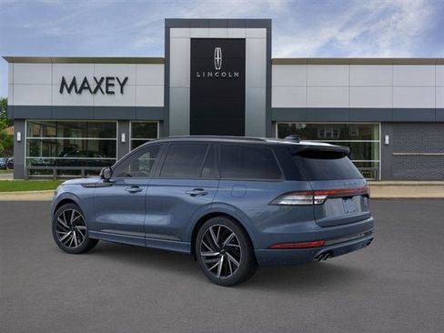 New 2026 Lincoln Aviator Black Label w/ Black Label Special Edition AWD/4WD image 26