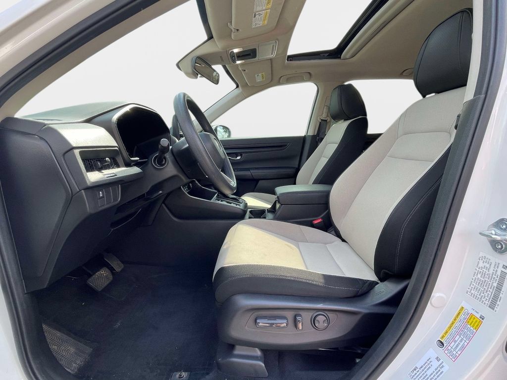 Used 2024 Honda CR-V EX image 14