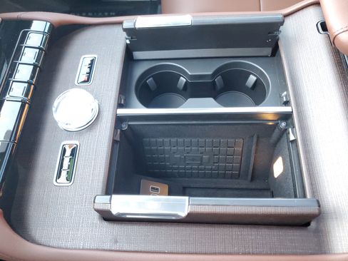 New 2025 Lincoln Navigator Reserve image 26