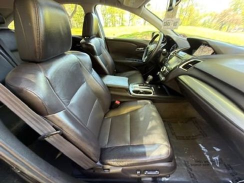 Used 2017 Acura RDX w/ Technology Package AWD/4WD image 30