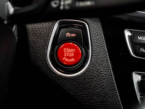 Used 2018 BMW M2 RWD image 27