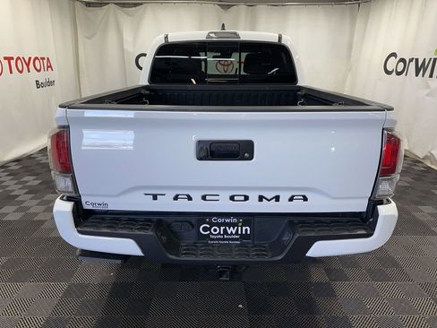 Used 2023 Toyota Tacoma TRD Sport image 7