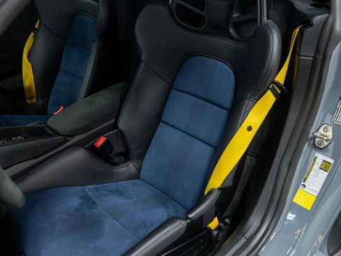 Used 2023 Porsche 718 Cayman GT4 RS w/ Weissach Package image 94