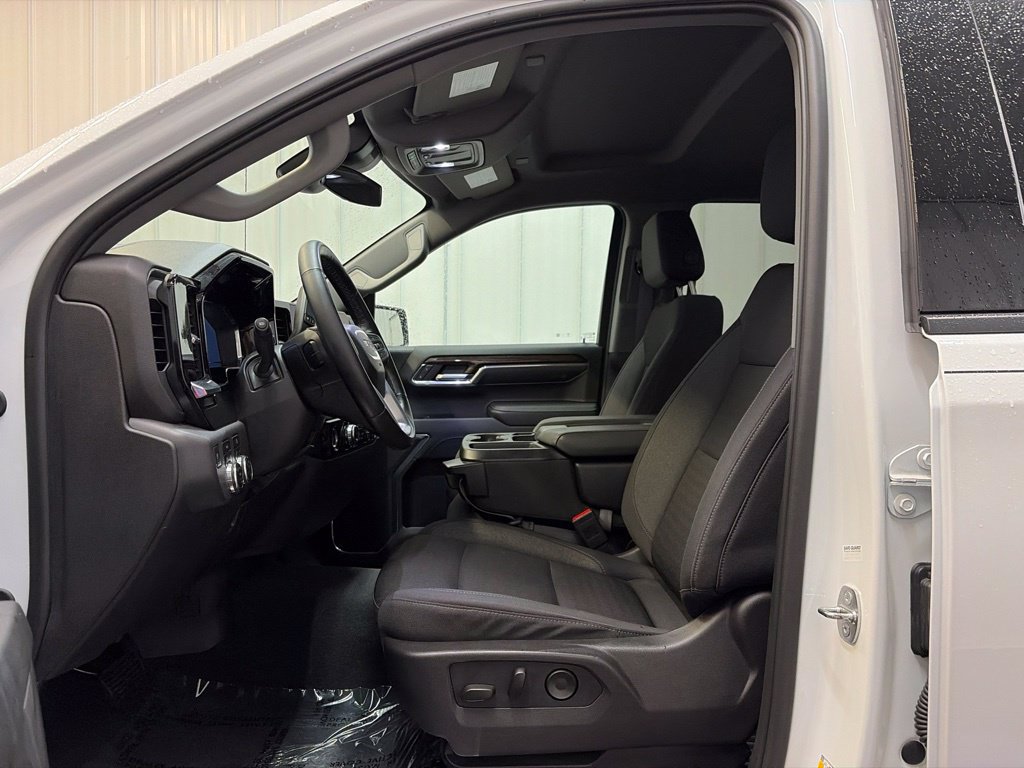 Used 2024 GMC Sierra 1500 Elevation AWD/4WD image 12