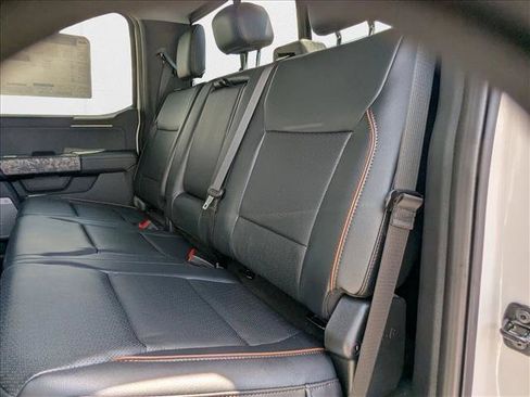 New 2025 Ford F250 Lariat w/ Lariat Ultimate Package AWD/4WD image 16
