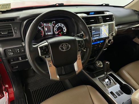 Used 2021 Toyota 4Runner Limited image 4