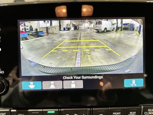 Used 2023 Honda Odyssey Sport image 21