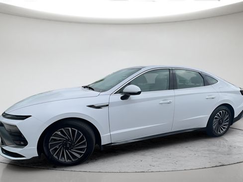 Used 2026 Hyundai Sonata SEL FWD image 21