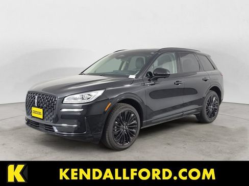 Used 2025 Lincoln Corsair Reserve w/ Equipment Group 202A AWD/4WD image 1