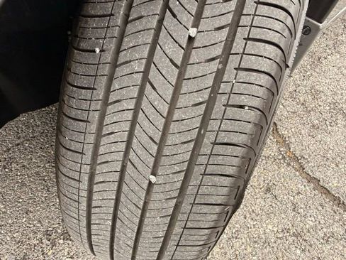 Certified 2025 Nissan Versa S w/ Trunk Package image 10