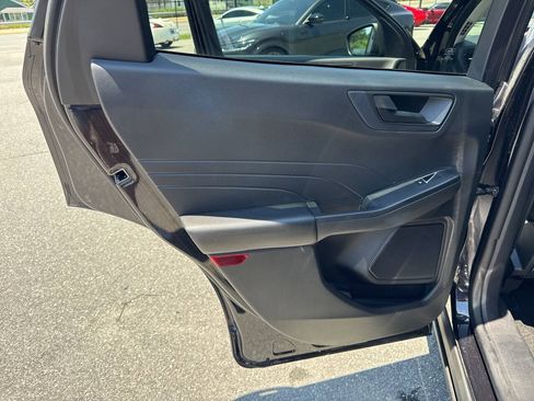 Used 2023 Ford Escape Active w/ Tech Pack #1 FWD image 27