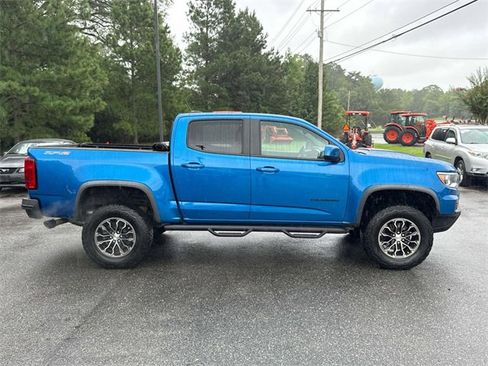 Used 2021 Chevrolet Colorado ZR2 image 18