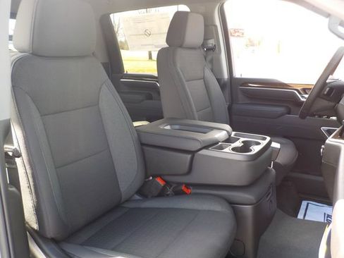 New 2026 GMC Sierra 2500 SLE w/ SLE Value Package; AWD/4WD image 29