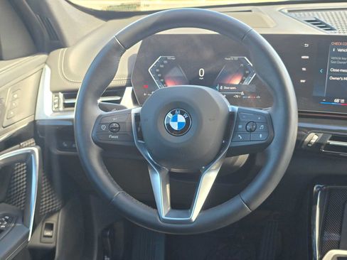 Used 2026 BMW X1 xDrive28i w/ Technology Package AWD/4WD image 19
