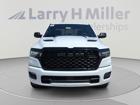New 2026 RAM 1500 Express AWD/4WD image 8