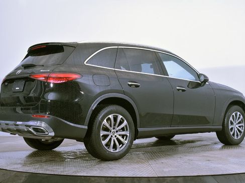 Used 2026 Mercedes-Benz GLC 300 4MATIC image 7