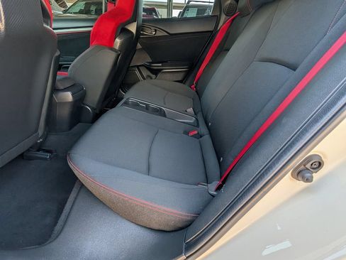 Used 2019 Honda Civic Type R image 18