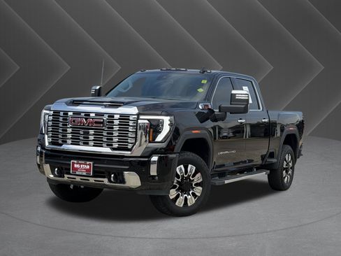 Used 2025 GMC Sierra 2500 Denali AWD/4WD image 2