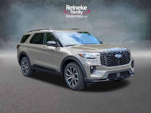New 2026 Ford Explorer ST-Line AWD/4WD image 3