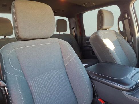 Used 2024 RAM 2500 Big Horn w/ Sport Appearance Package image 14