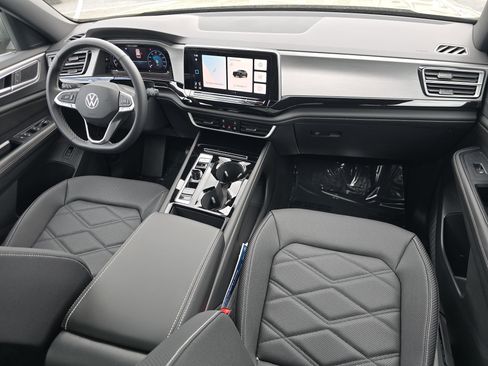 New 2026 Volkswagen Atlas Cross Sport SE AWD/4WD image 18