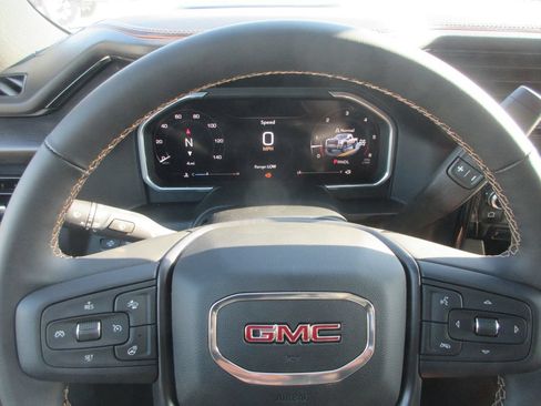 New 2026 GMC Sierra 2500 AT4 w/ AT4 Premium Plus Package AWD/4WD image 20