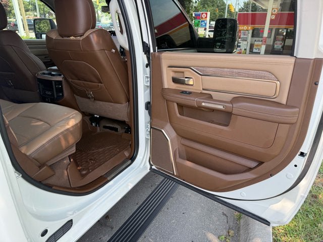 Used 2024 RAM 2500 Limited w/ Safety Group AWD/4WD image 34