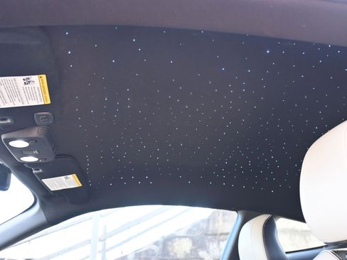 Used 2017 Ford Mustang Premium image 22