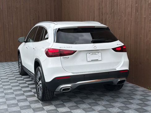 Used 2025 Mercedes-Benz GLA 250 4MATIC image 15