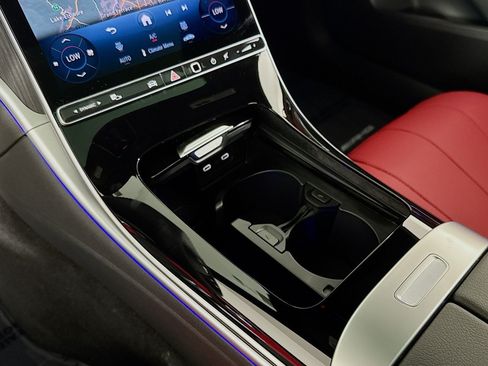 New 2026 Mercedes-Benz CLE 300 4MATIC Coupe image 5