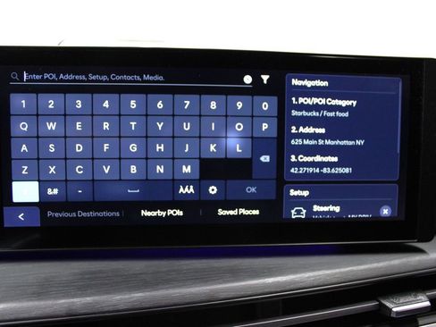 Used 2024 Hyundai Santa Fe Limited image 18