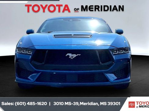 Used 2024 Ford Mustang GT Premium RWD image 3