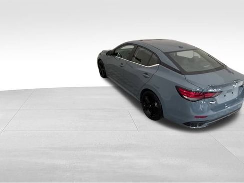 Certified 2024 Nissan Sentra SR w/ SR Premium Package image 3