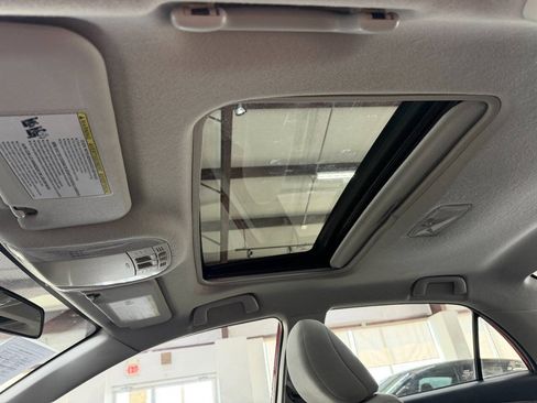 Used 2011 Toyota Corolla LE FWD image 28