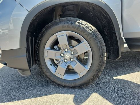Certified 2024 Honda Ridgeline TrailSport image 30
