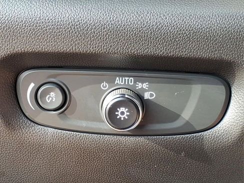 Used 2023 Chevrolet Traverse LS w/ Safety Package AWD/4WD image 18