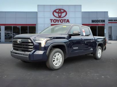 New 2026 Toyota Tundra SR5