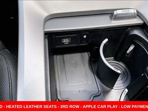 Used 2022 Hyundai Palisade SEL w/ Premium Package AWD/4WD image 16