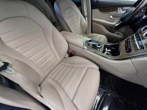 Used 2018 Mercedes-Benz GLC 300 4MATIC image 15